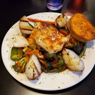 Cod special with roasted spicy vegetables