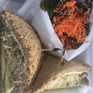 Avocado crunch sandwich