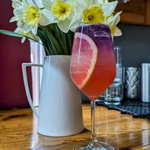 Lavender Haze - Empress Gin, lemon, grapefruit