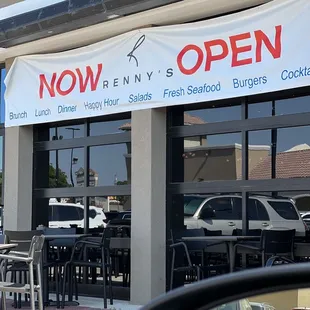 the outside of a restaurant