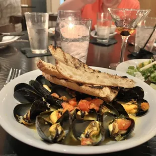 The food is delicious! Highly recommend!