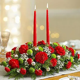 THIS is what I ordered and expected. I'm disappointed in Reno's Flowers &amp; Gifts.