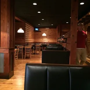 True country atmosphere of Reno's of Wise, VA.