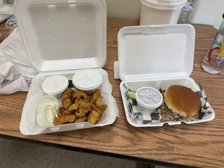 Piggy Went A Smokin BBQ