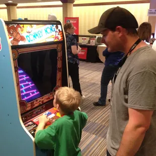 It's on like Donkey Kong with Rent My Arcade