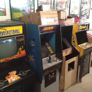 Atari Basketball, Gorf, Dragon's Lair and Q*bert and more from Rent My Arcade