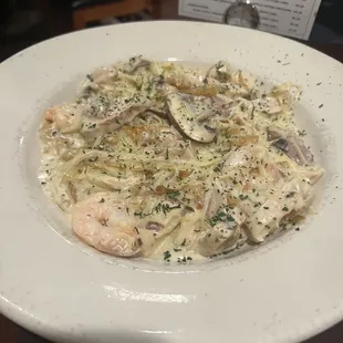 Tessie's Chicken and Shrimp