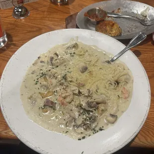 Tessie's Tessie's Chicken and Shrimp