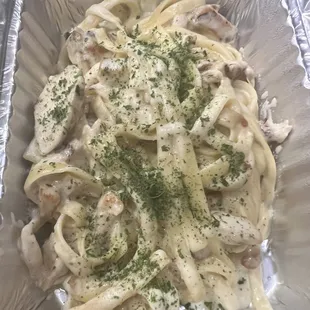 Fettuccine Alfredo