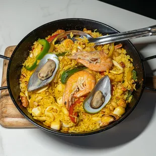 Paella in Tampa at Renzo&apos;s