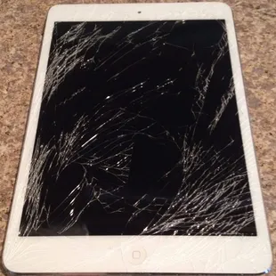 Repair Cell Phones / Ipads