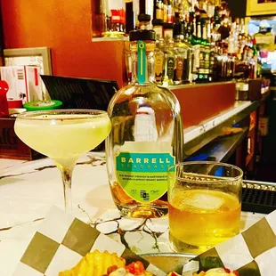 American Nachos and drinks