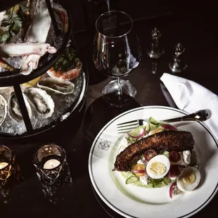 Seafood Plateaux &amp; Iceberg Wedge