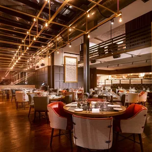 sushi and sashimi, interior