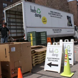 Recycle day at Calvary Center Cooperative