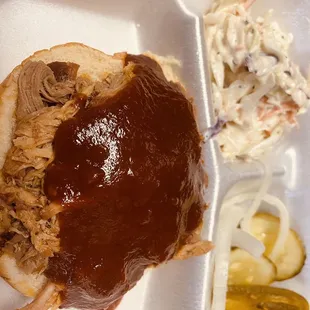 Pulled pork sandwich