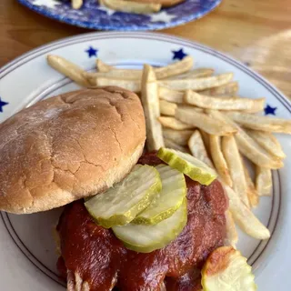 Sliced Brisket Sandwich