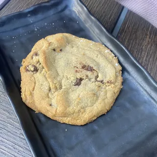 Chocolate Chip Cookie