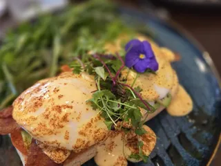 8th Haus Cafe