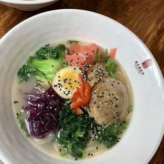 Reren Signature Lamen