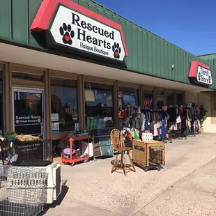 Incredible prices! New or newly new or like new stuff.