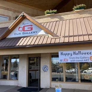 Art Gallery featuring 19 local artists.