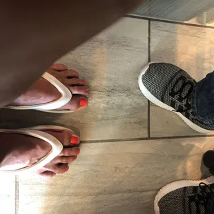 Great job pedi mani wax