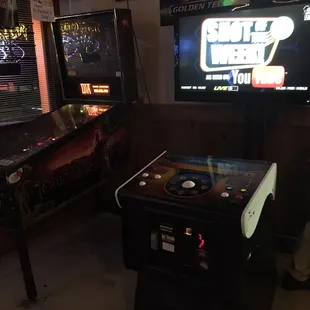 Golf game and pinball