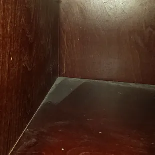 Why lay clean towels in dust????