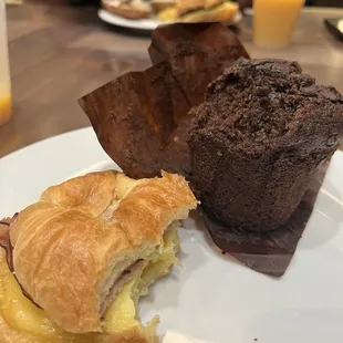 Complimentary breakfast