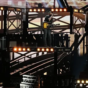 Luke Bryan!!!