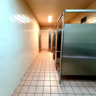 Women&apos;s Restroom