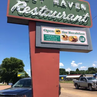 a sign for rest haven restaurant