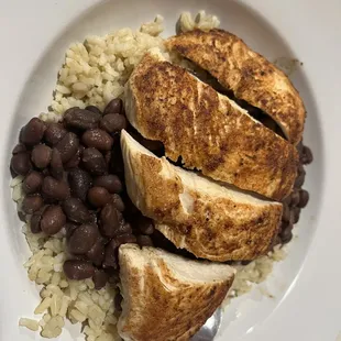 Grilled chicken and black beans and rice