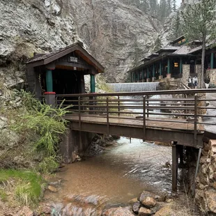 View with the entrance to the elevator