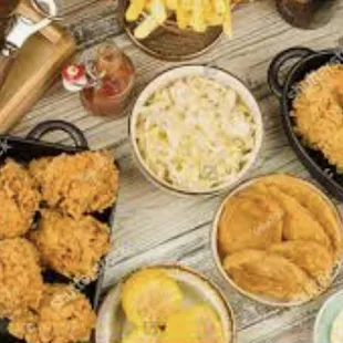 chicken wings and fried chicken, food