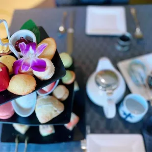 Photo#10,300. Celebrate the new year with a cup of tea.