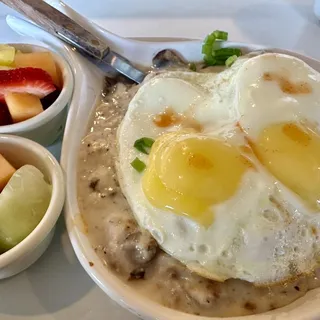 Homemade Biscuits and Gravy