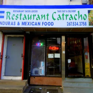 Hole-in-the-wall Honduran eatery on the edge of Center City