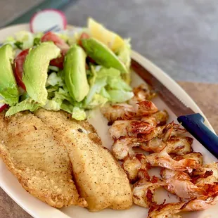 The grilled fish and shrimp with salad &amp; avocado was amazing.