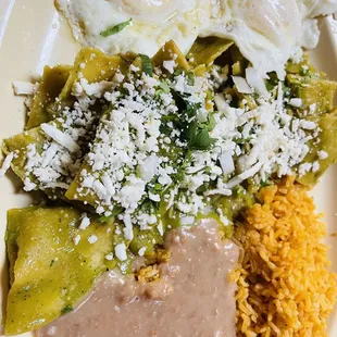 Chilaquiles w/ green sauce