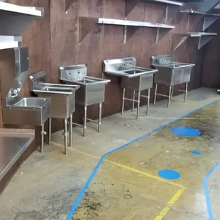 Sinks and Wall shelves