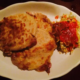 Pupusas Revueltas