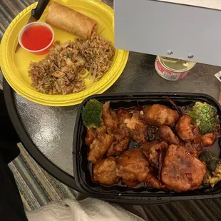 General Tso, Special Rice and egg roll