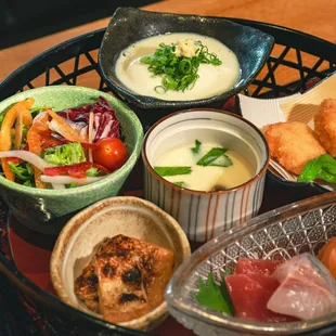 Komachi Bento (Lunch)