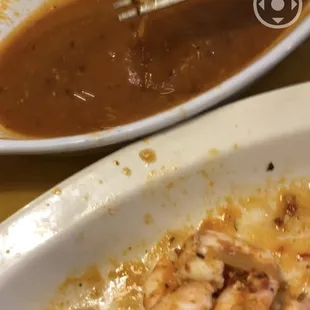 Look at the soup of water in hot salsa