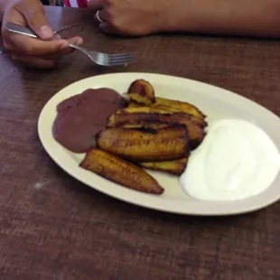 Platanos frito plate