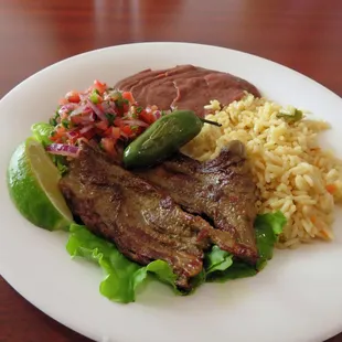 a plate of mexican food