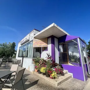 Outdoor seating is available as well.