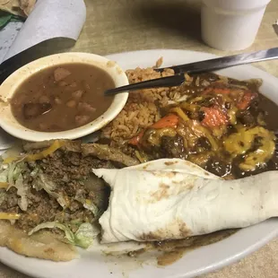 Mexican plate. Enchiladas and beans a little better elsewhere, but ohmyword the tortillas cannot be beat!!